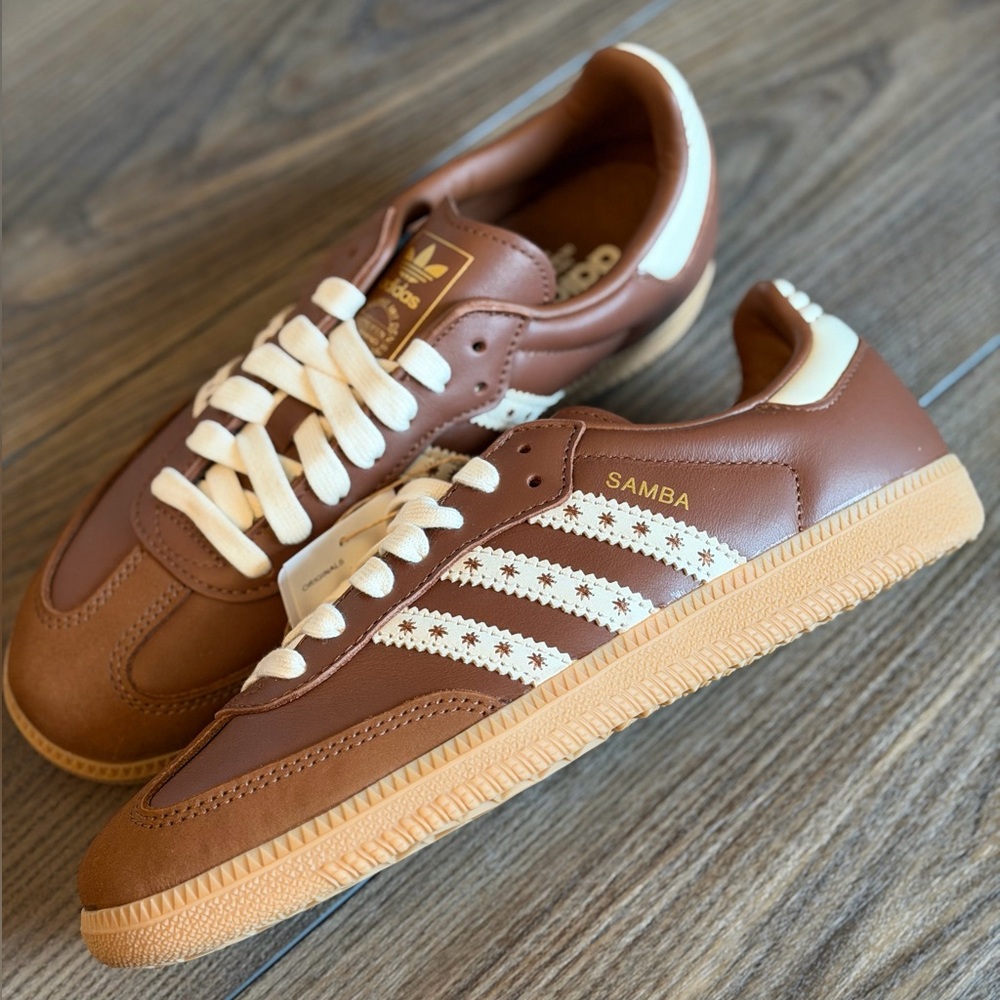 Adidas Samba Brown and Cream Sneakers Women’s 7.5